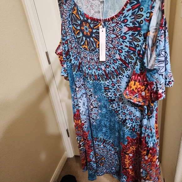 New qixing trippy dress - Picture 9 of 9